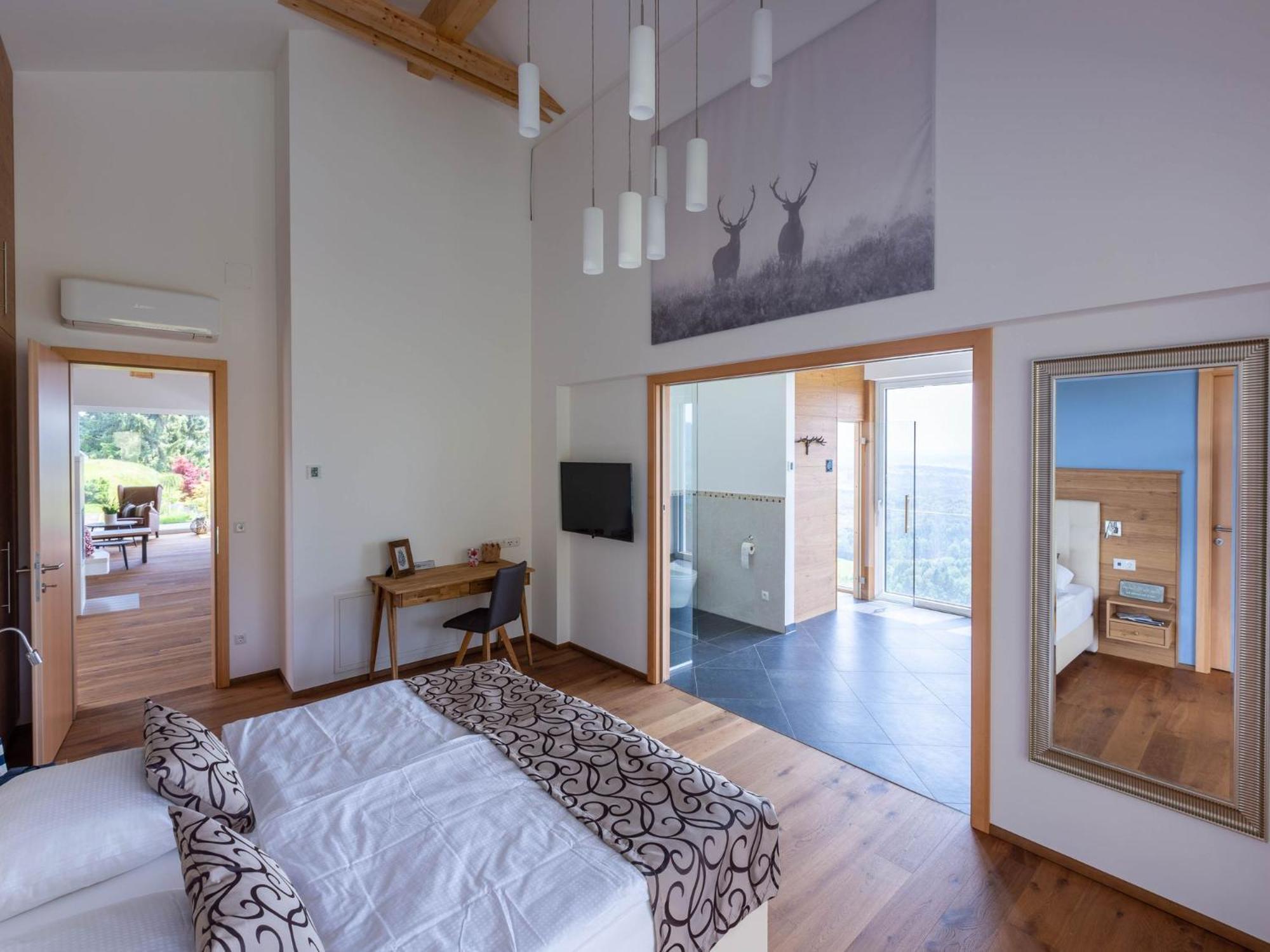 Greim15 --- Ganzes Ferienhaus Mit Fernsicht, Pool, Wellness Deutschlandsberg Luaran gambar