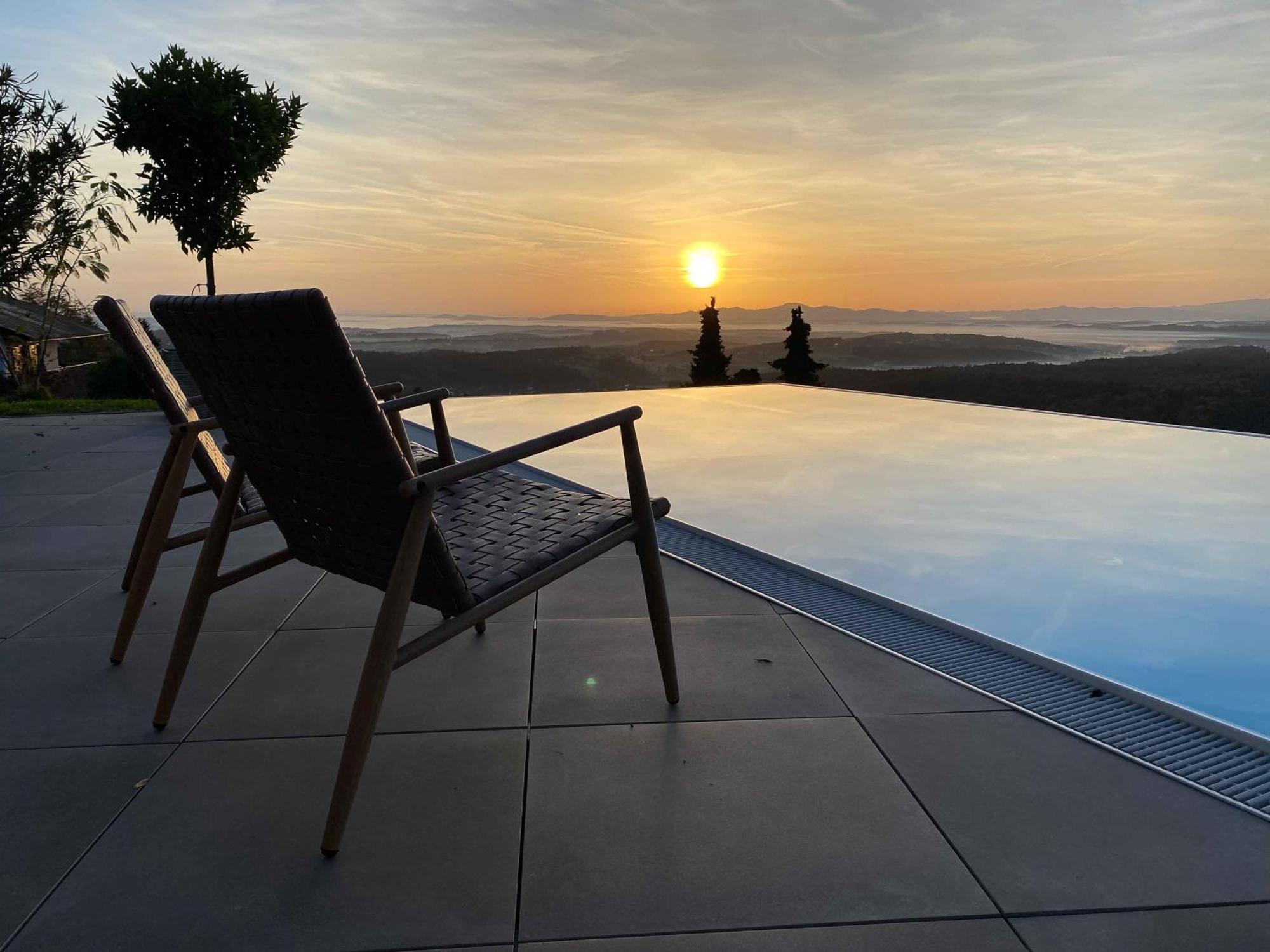 Greim15 --- Ganzes Ferienhaus Mit Fernsicht, Pool, Wellness Deutschlandsberg Luaran gambar