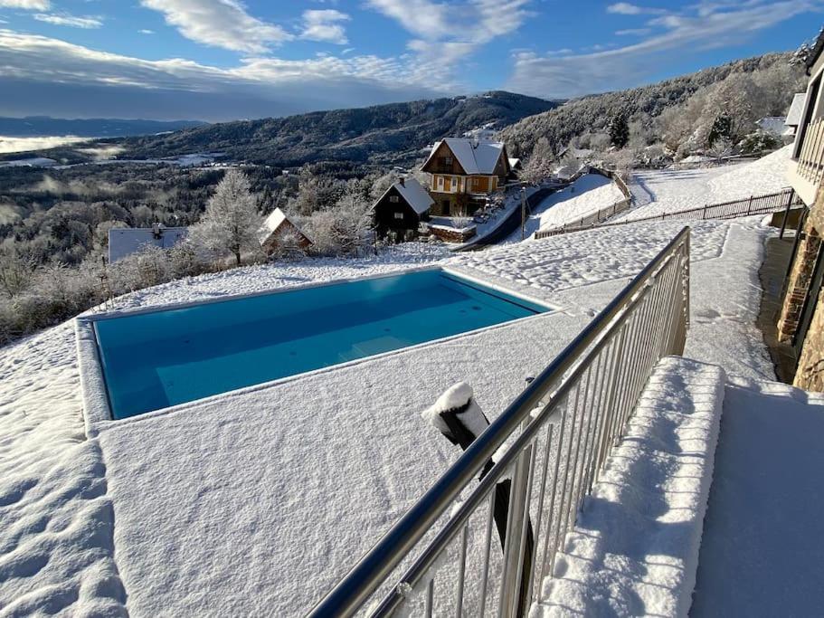 Greim15 --- Ganzes Ferienhaus Mit Fernsicht, Pool, Wellness Deutschlandsberg Luaran gambar