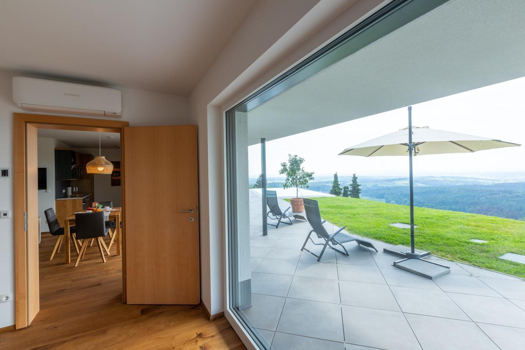 Greim15 --- Ganzes Ferienhaus Mit Fernsicht, Pool, Wellness Deutschlandsberg Luaran gambar