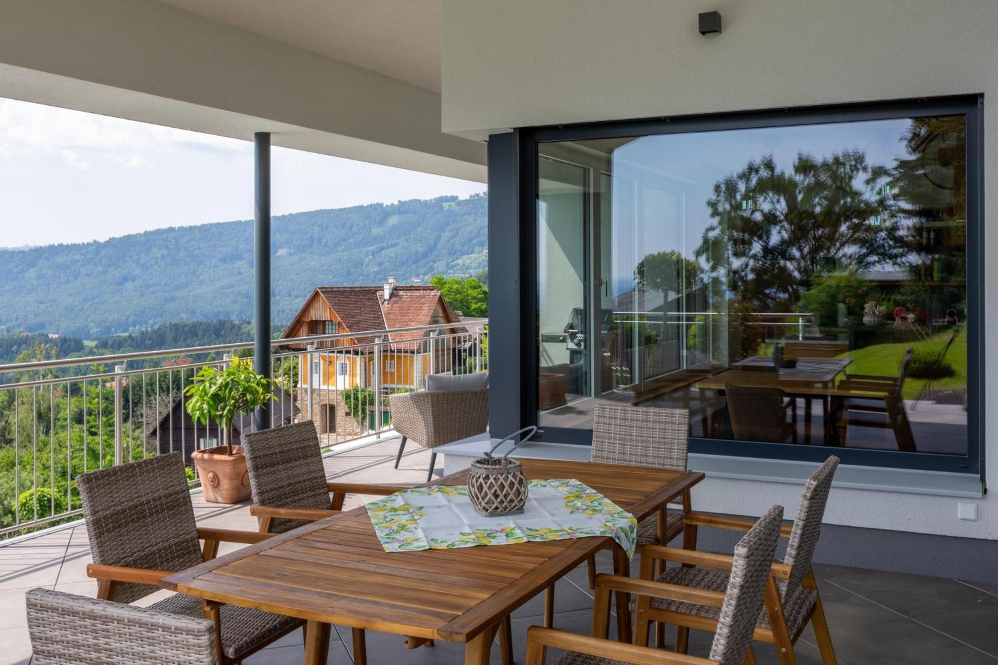 Greim15 --- Ganzes Ferienhaus Mit Fernsicht, Pool, Wellness Deutschlandsberg Luaran gambar