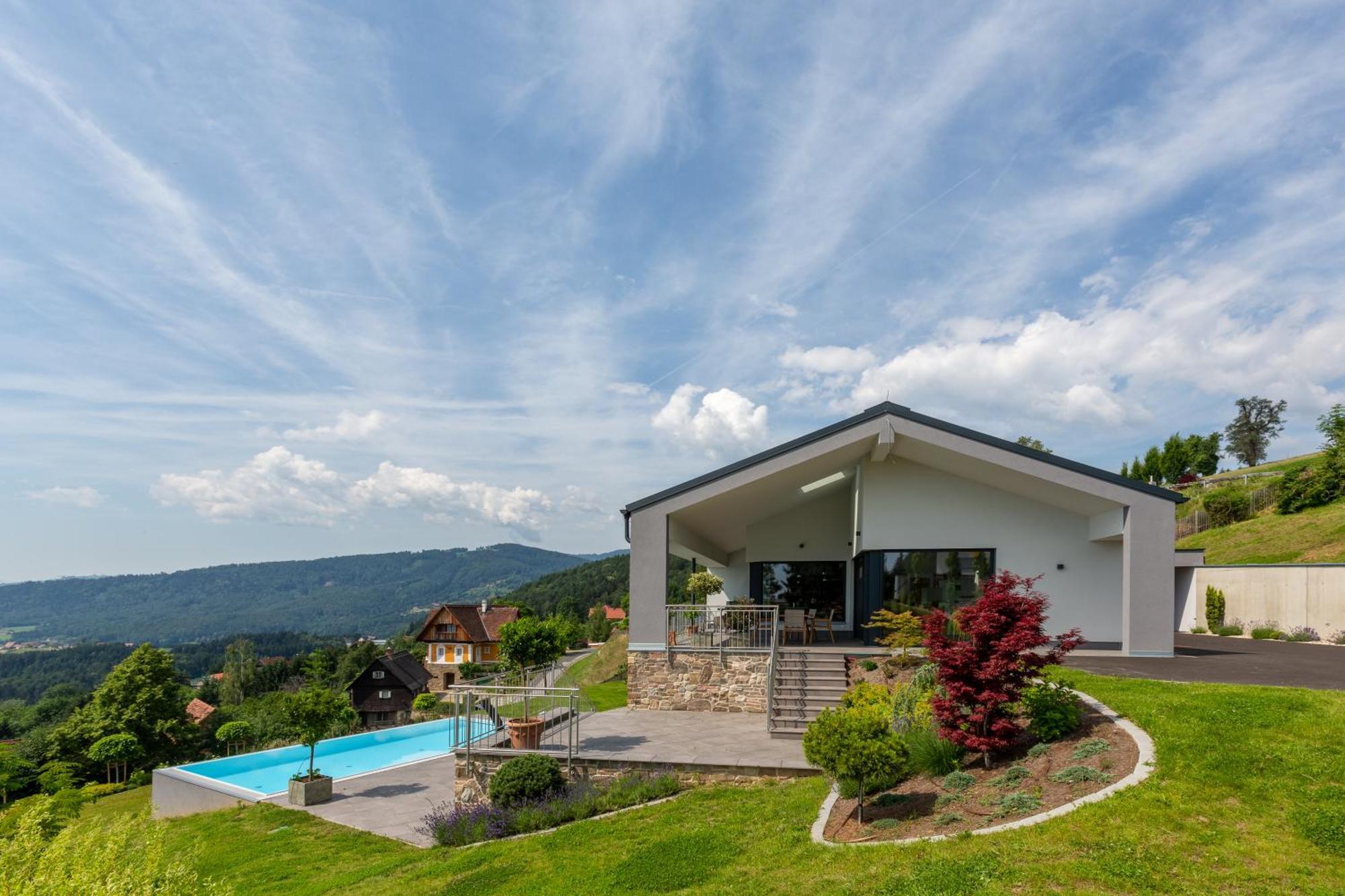Greim15 --- Ganzes Ferienhaus Mit Fernsicht, Pool, Wellness Deutschlandsberg Luaran gambar